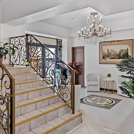 Lina 3* Bukarest