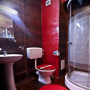 Hotell Lina 3*