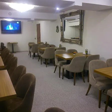 Hotell Lina 3*