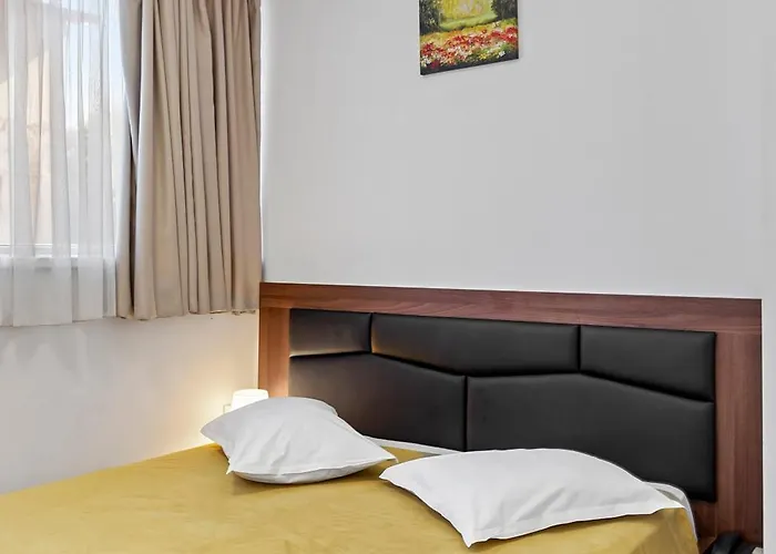 Hotel Lina Bukurešť