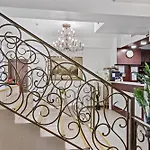 Lina Otel