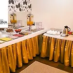 Otel Lina 3*