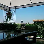 Otel Lina 3*